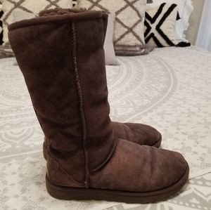 Ugg classic tall boots